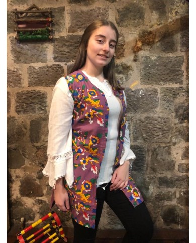 Yöresel Çicekli Yelek