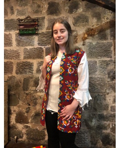 Yöresel Çicekli Yelek